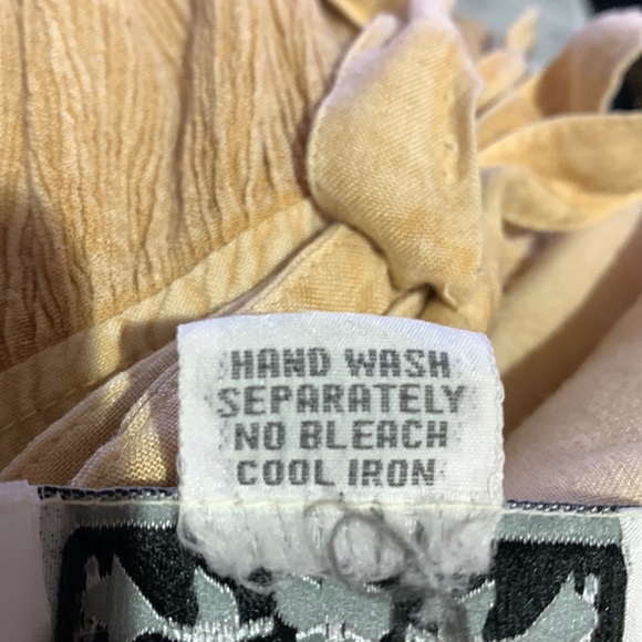 M.P.H. Top Sleeveless Blouse Tan Brown M Rayon Embroidered - Picture 11 of 16